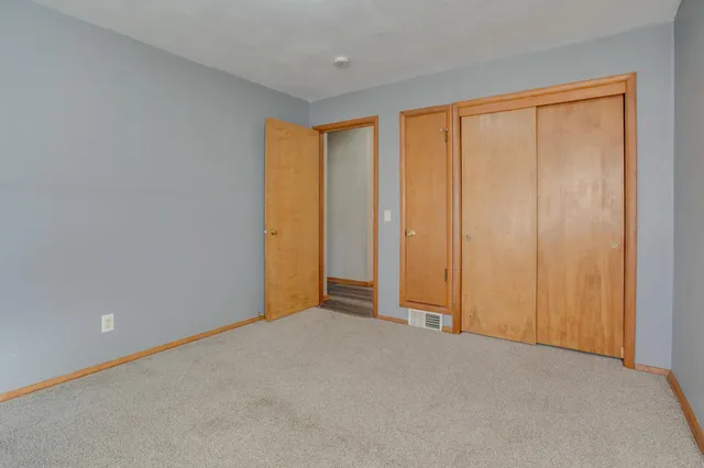 $210,000 | 614 16th Street North, Moorhead, MN 56560