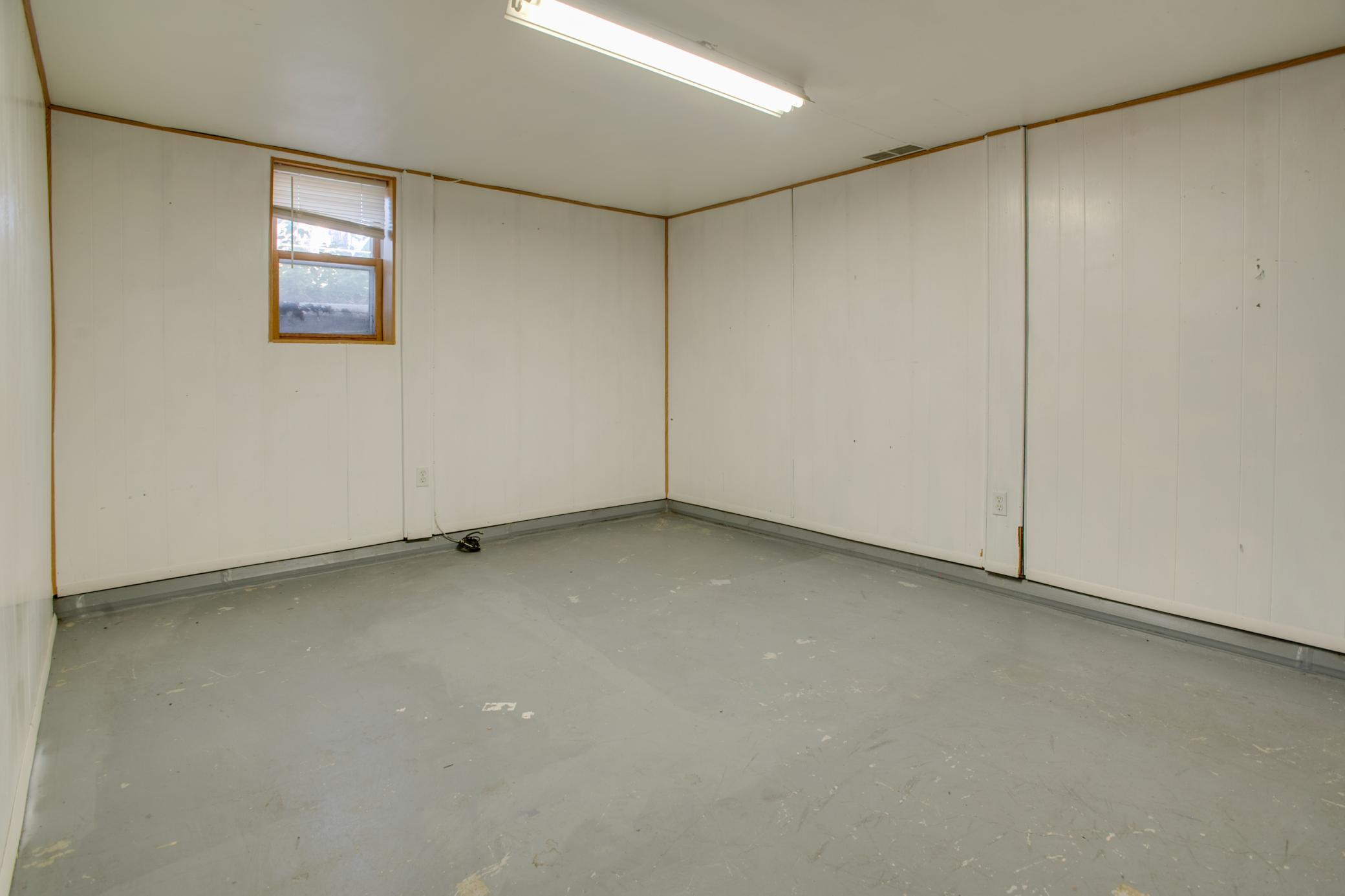 614 16th Street North Moorhead, MN 56560 - Photo 28 of 46