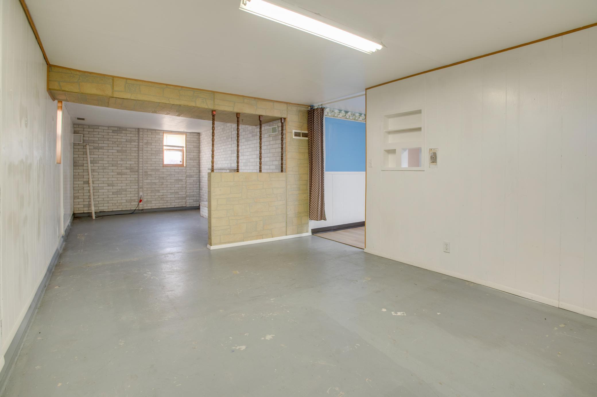 614 16th Street North Moorhead, MN 56560 - Photo 29 of 46