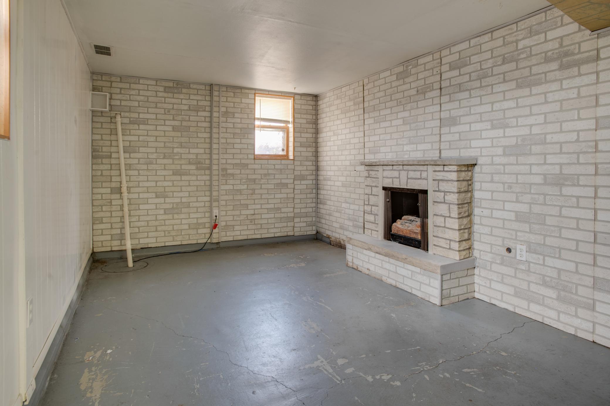 614 16th Street North Moorhead, MN 56560 - Photo 30 of 46