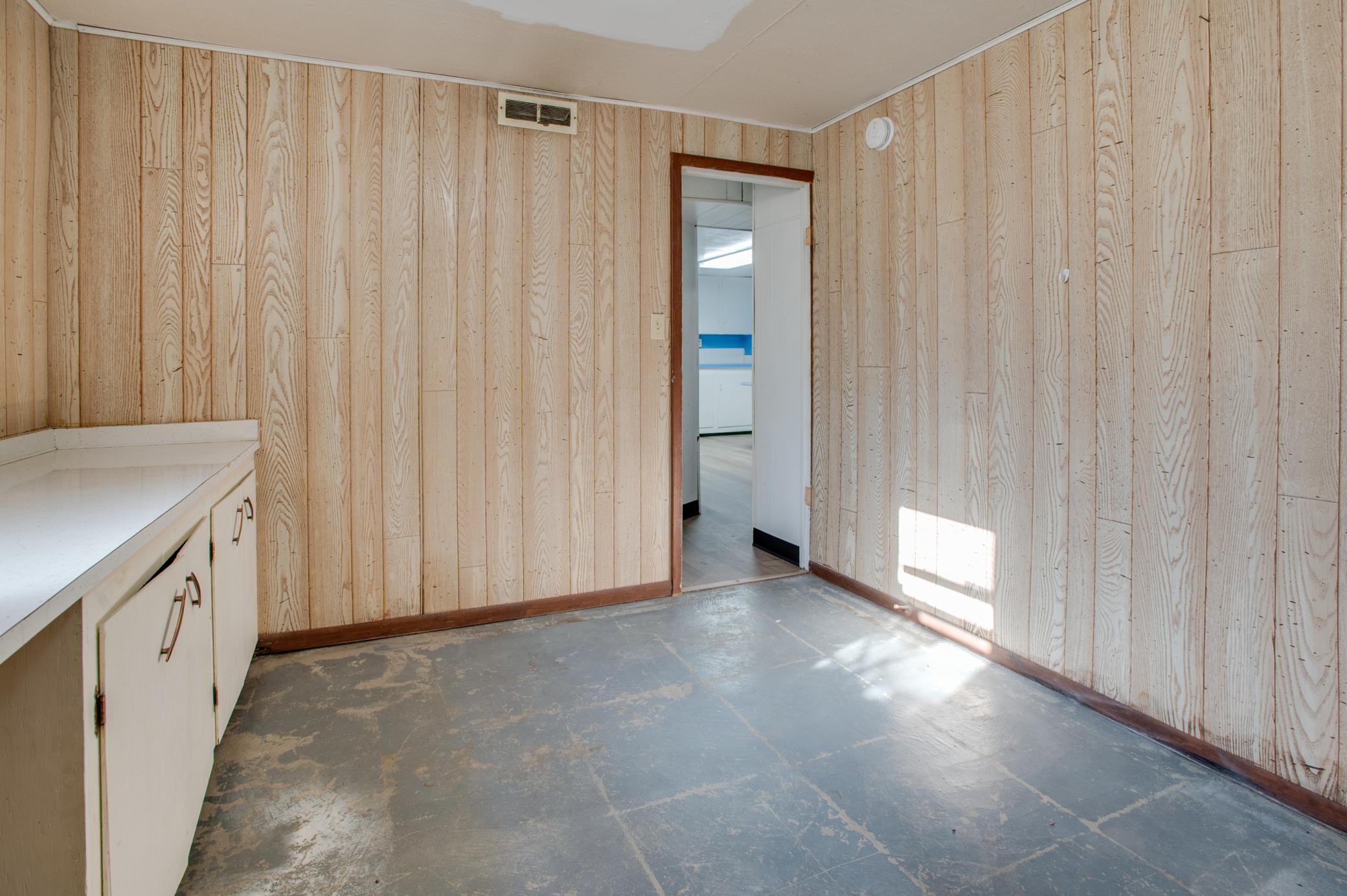 614 16th Street North Moorhead, MN 56560 - Photo 35 of 46