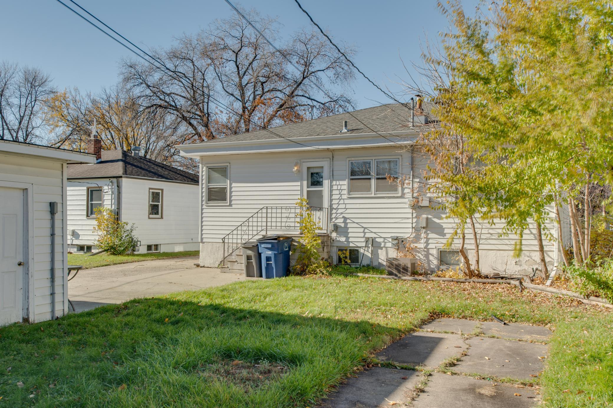 614 16th Street North Moorhead, MN 56560 - Photo 39 of 46