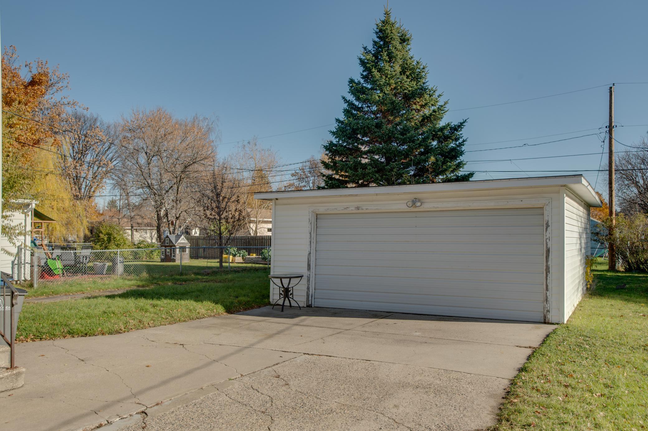 614 16th Street North Moorhead, MN 56560 - Photo 40 of 46