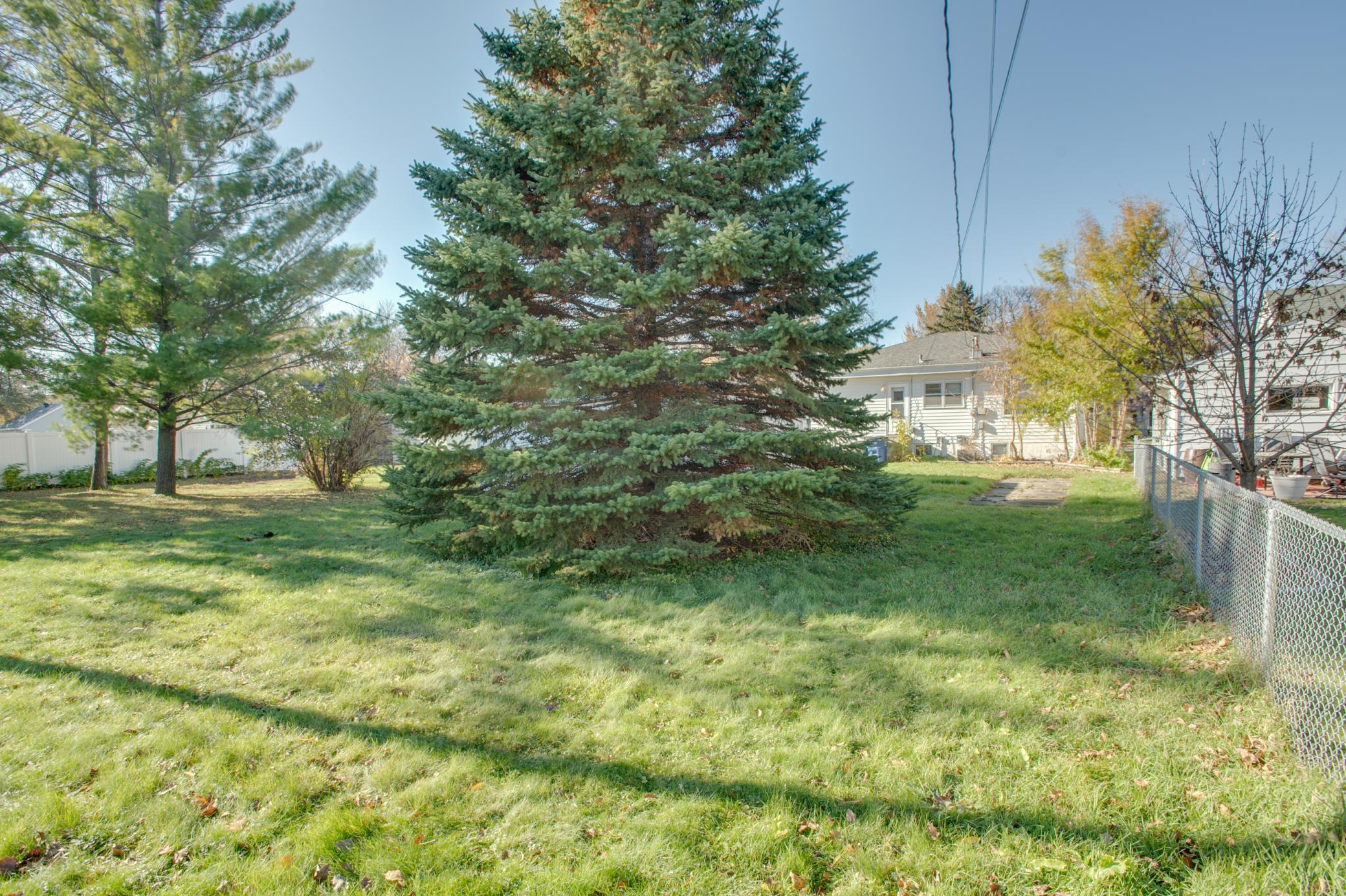 614 16th Street North Moorhead, MN 56560 - Photo 42 of 46