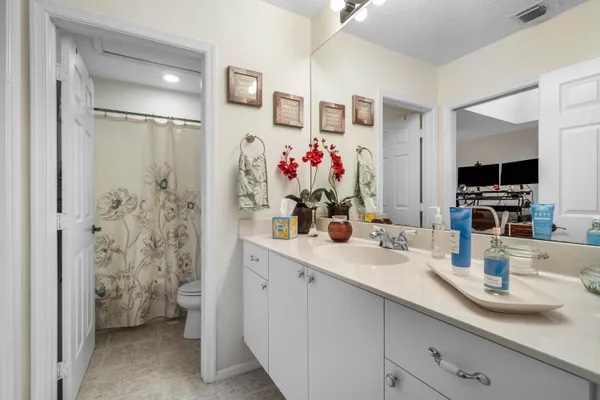 $5,800 | 7672 Jasmine Court, West Palm Beach, FL 33412