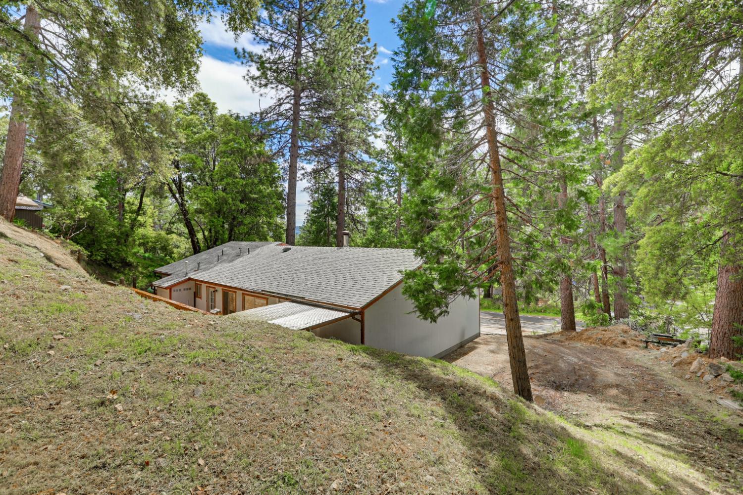 16366 Banner Quaker Hill Road Nevada City, CA 95959 - Photo 41 of 74