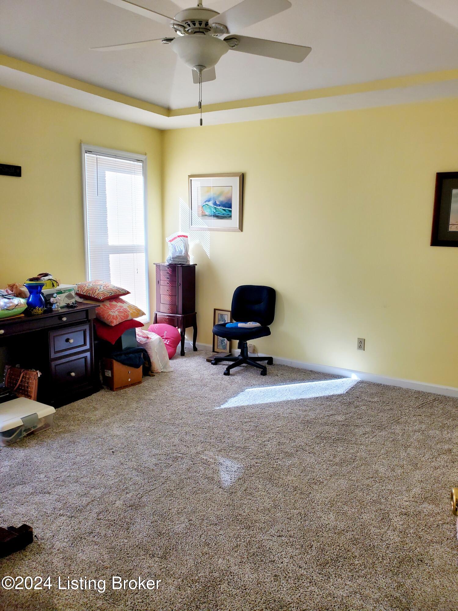 866 Ridgeview Drive Frankfort, KY 40601 - Photo 11 of 20 Primary Bedroom