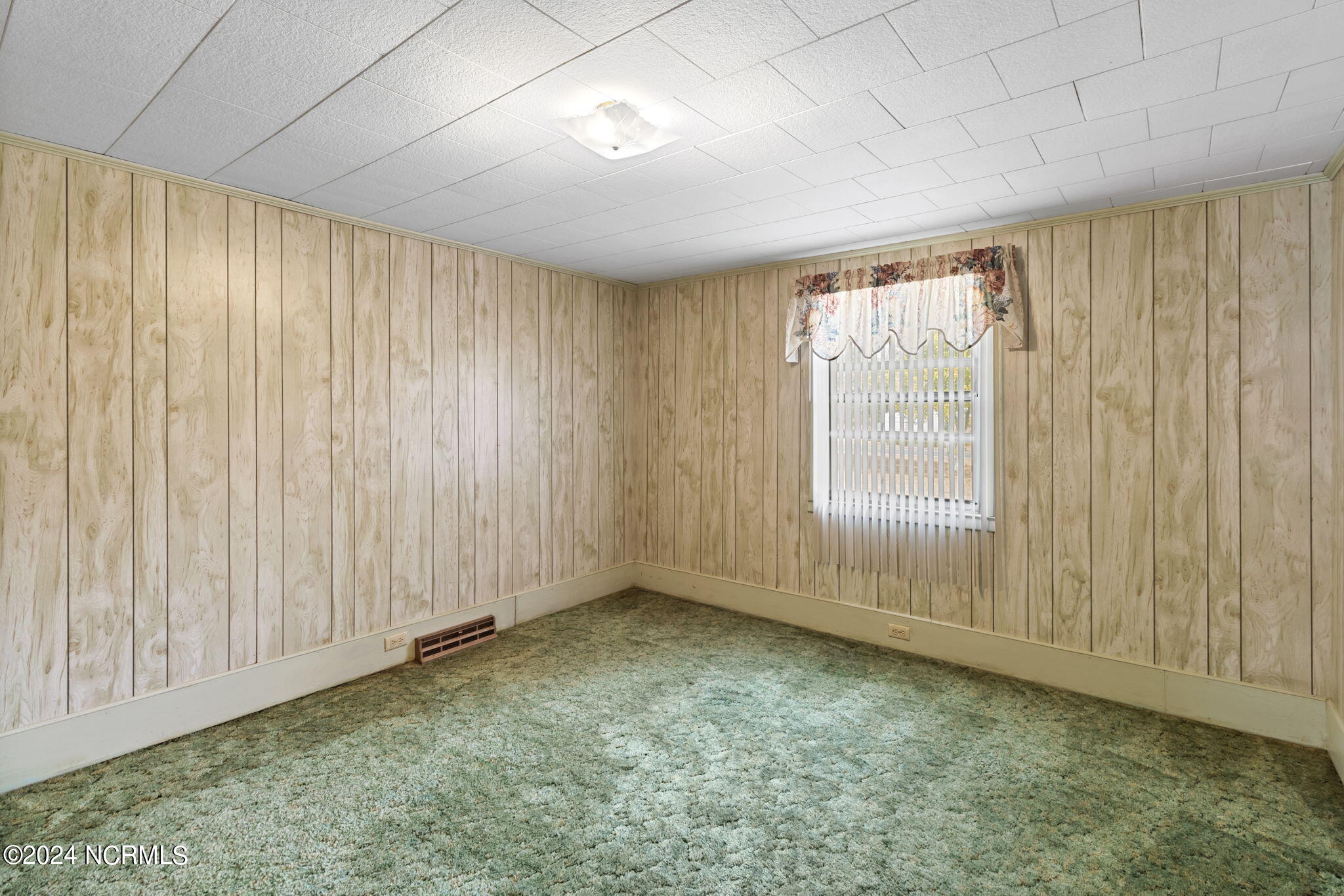 2291 Calloway Road Raeford, NC 28376 - Photo 22 of 37 22-web-or-mls-2B5A0229