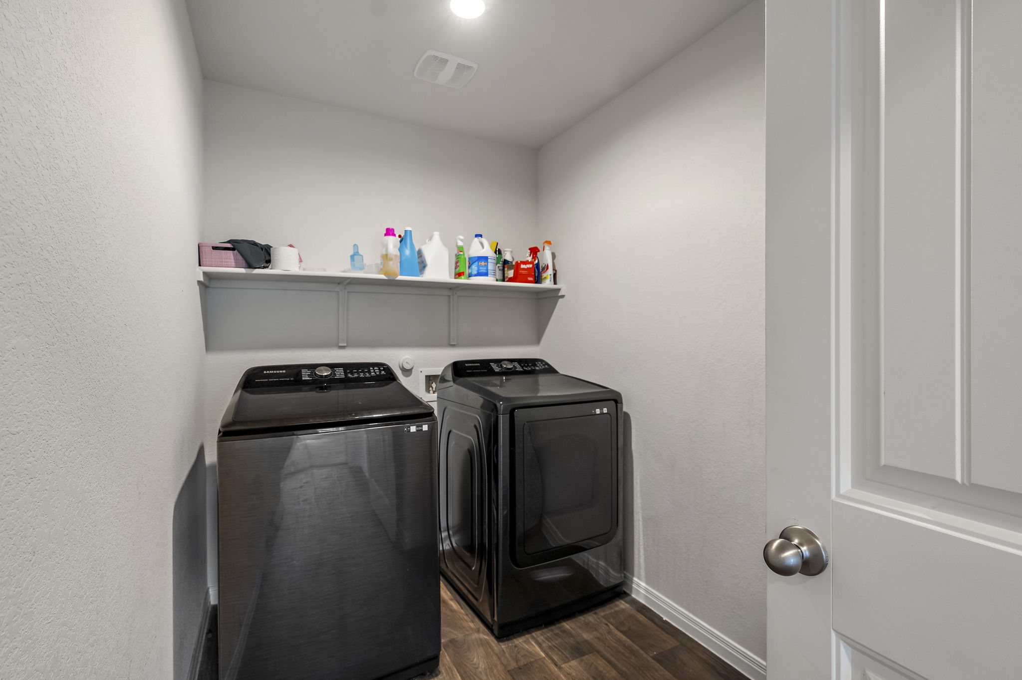 19601 Abigail Fillmore Road Manor, TX 78653 - Photo 12 of 17 Dedicated laundry room