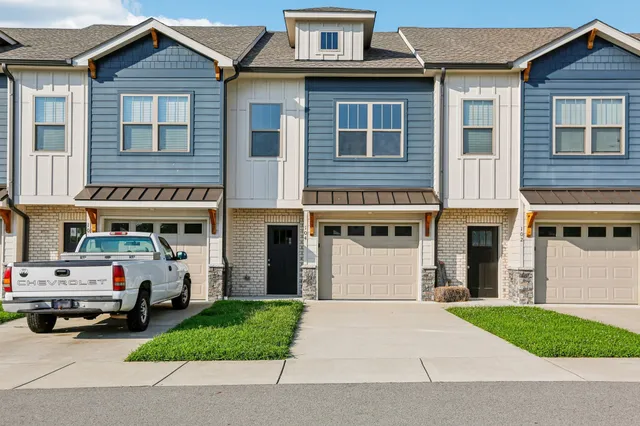 $247,500 | 104 Hartsville Court, Lebanon, TN 37087