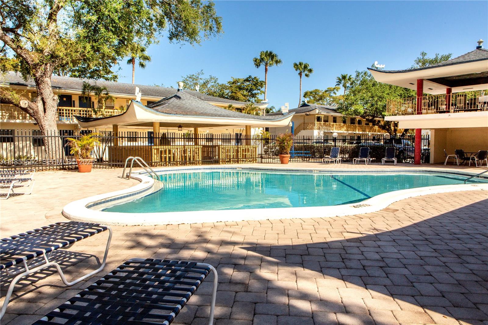 8350 Southwest 65th Avenue, Unit N4 Miami, FL 33143 - Photo 3 of 12