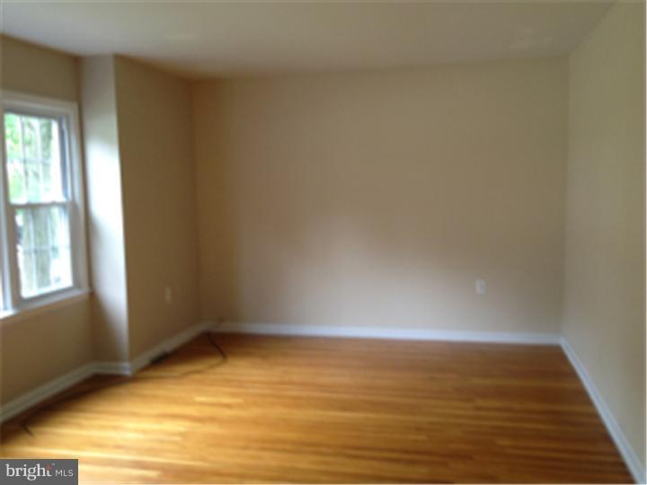 12 Ricci Lane Newark, DE 19702 - Photo 1 of 11 Great Room