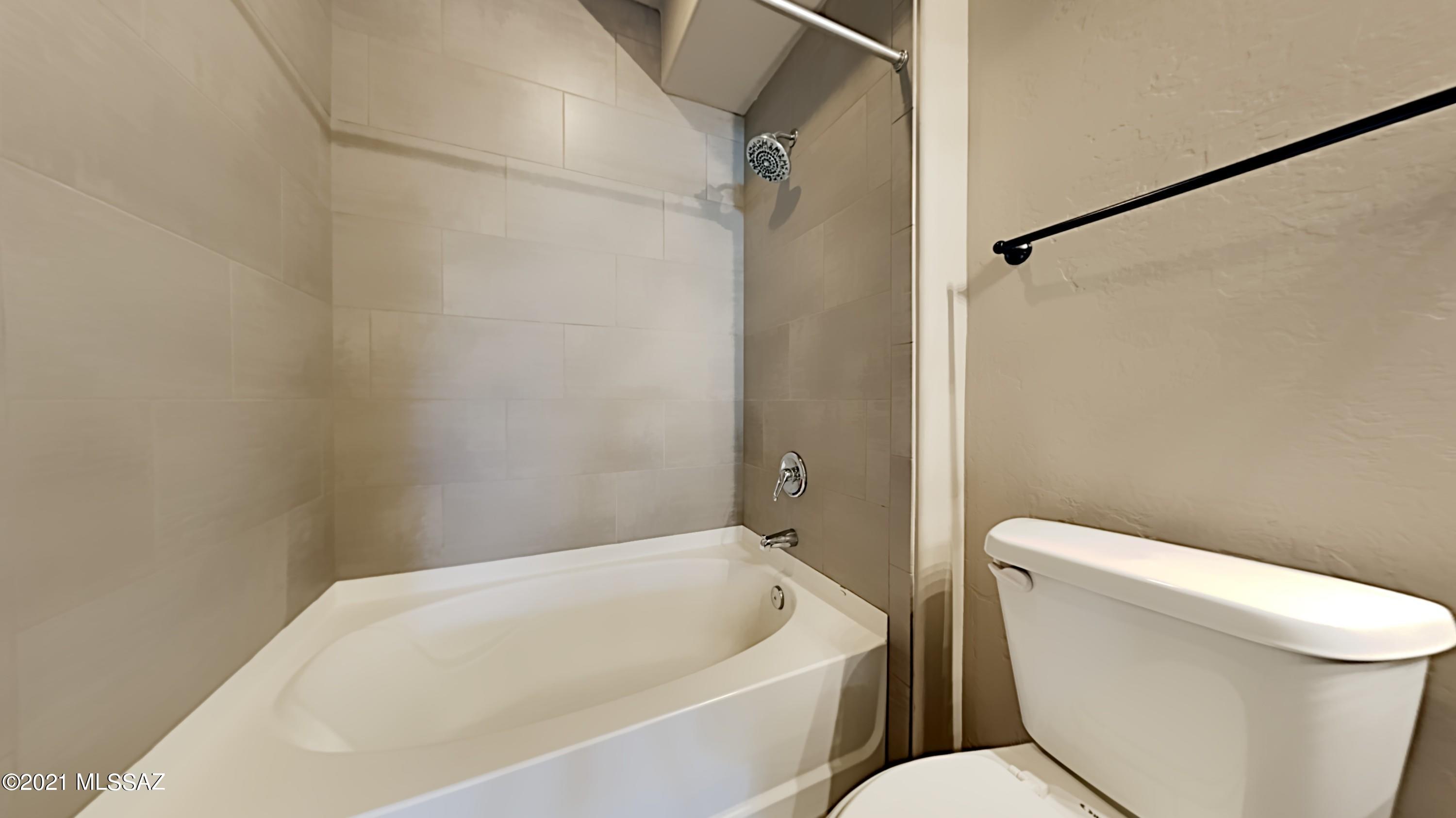 2550 East River Road Tucson, AZ 85718 - Photo 12 of 22
