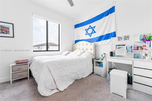 $2,900 | 817 Northeast 211th Street, Miami, FL 33179