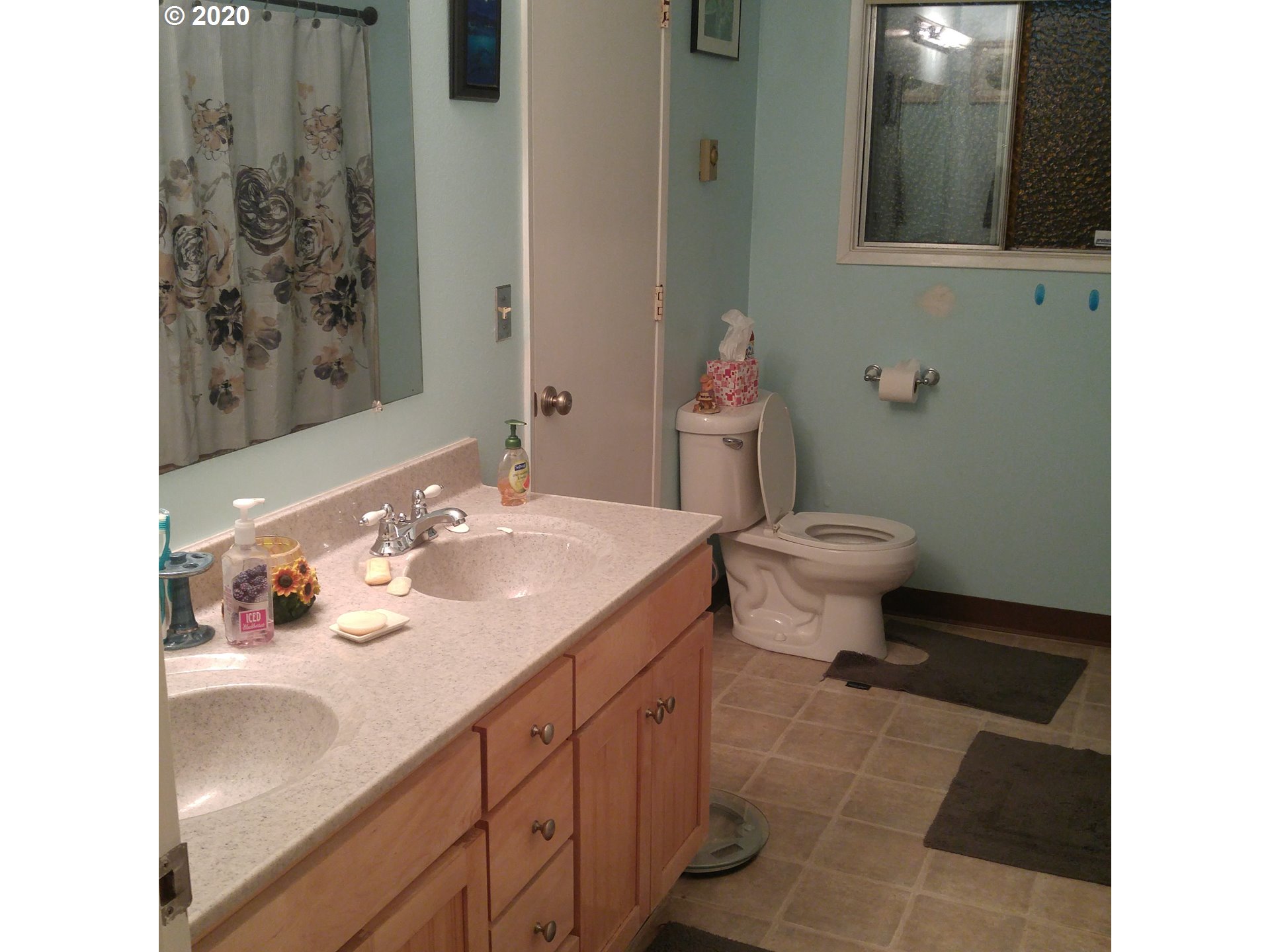 541 South 46th Street Springfield, OR 97478 - Photo 8 of 11