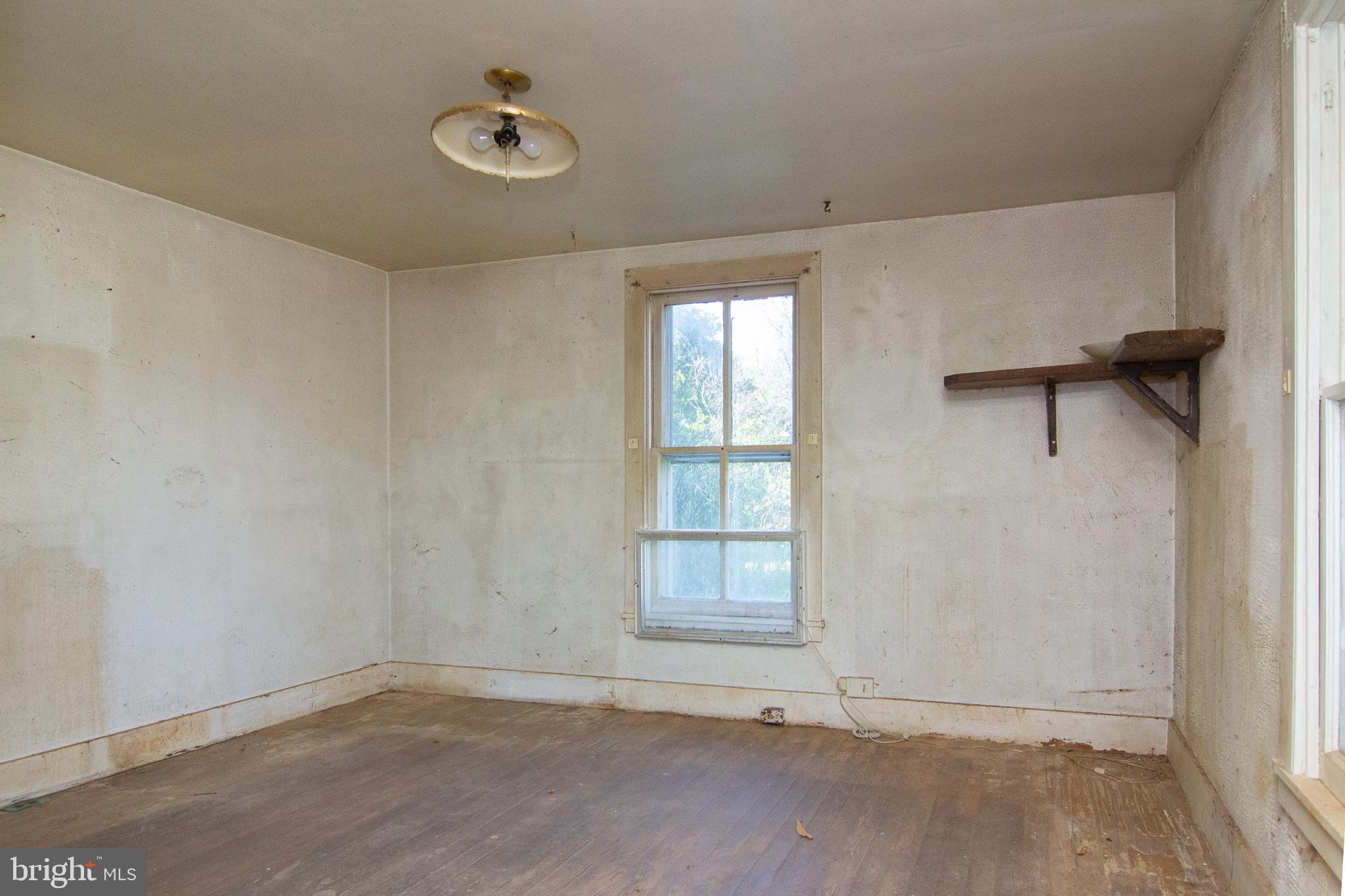 10101 Liberty Road Randallstown, MD 21133 - Photo 12 of 37 ML Bedroom 4