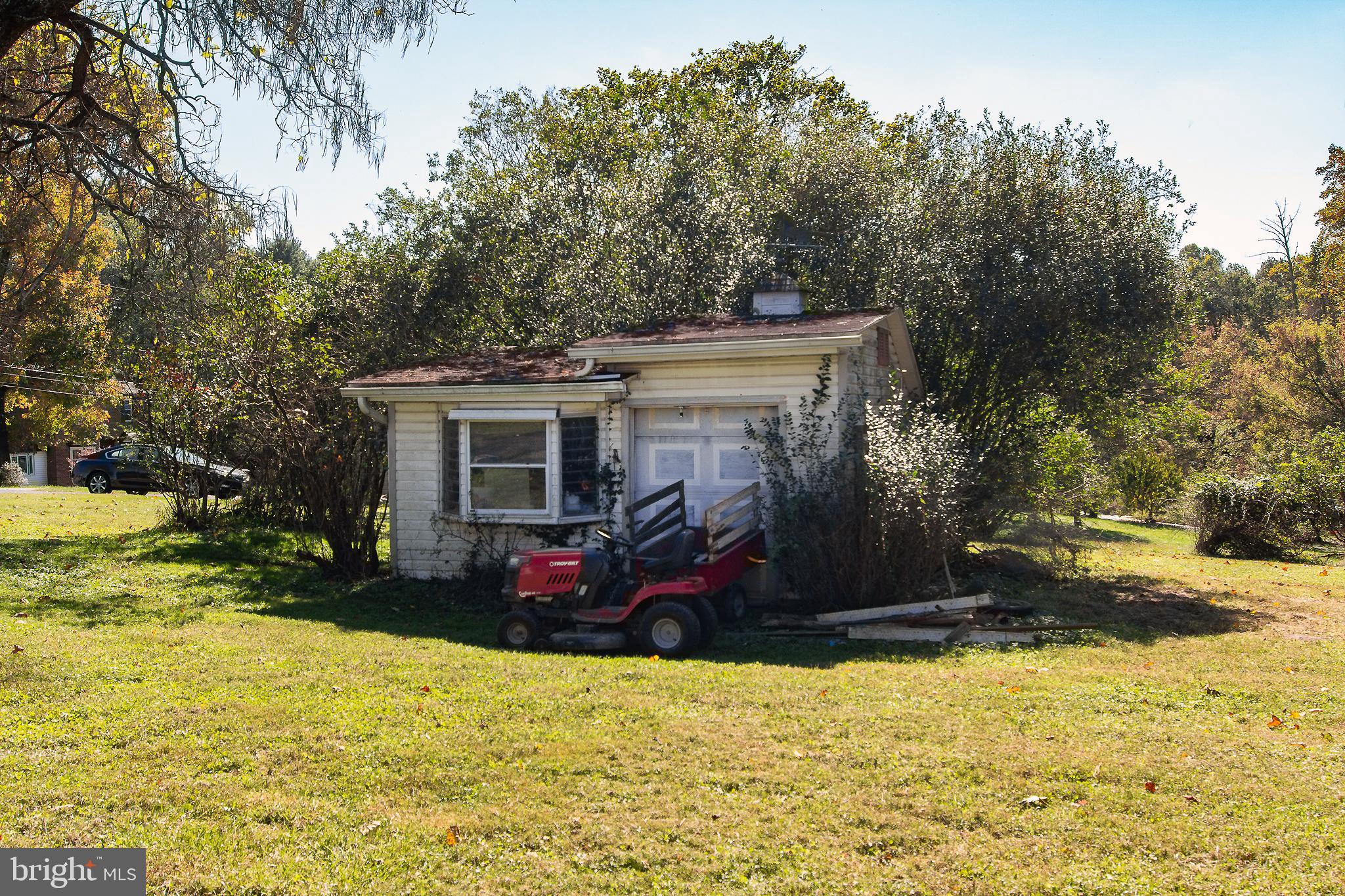 10101 Liberty Road Randallstown, MD 21133 - Photo 32 of 37 Shed