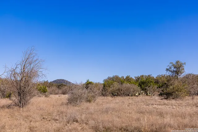 $270,875 | 2300 Little Dry Frio Road, Rio Frio, TX 78873