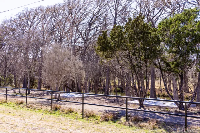 $270,875 | 2300 Little Dry Frio Road, Rio Frio, TX 78873