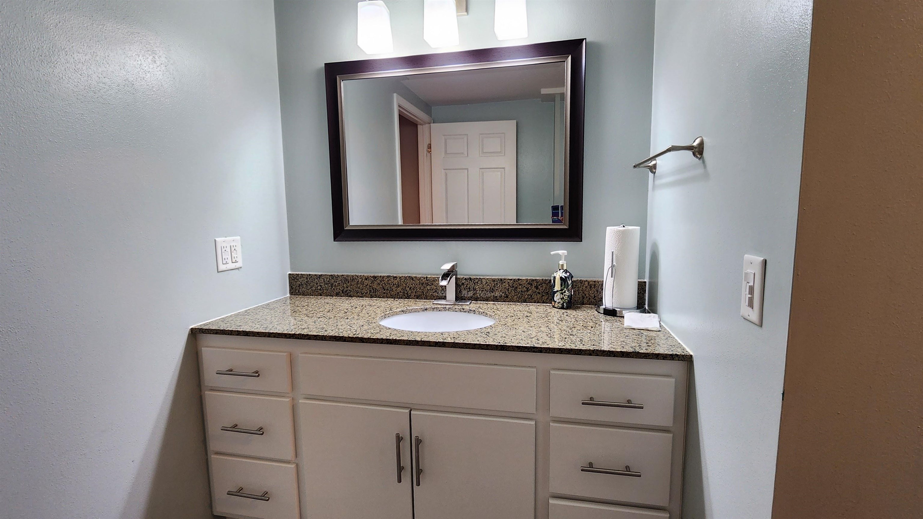 2818 Brandon Road Madison, WI 53719 - Photo 33 of 58