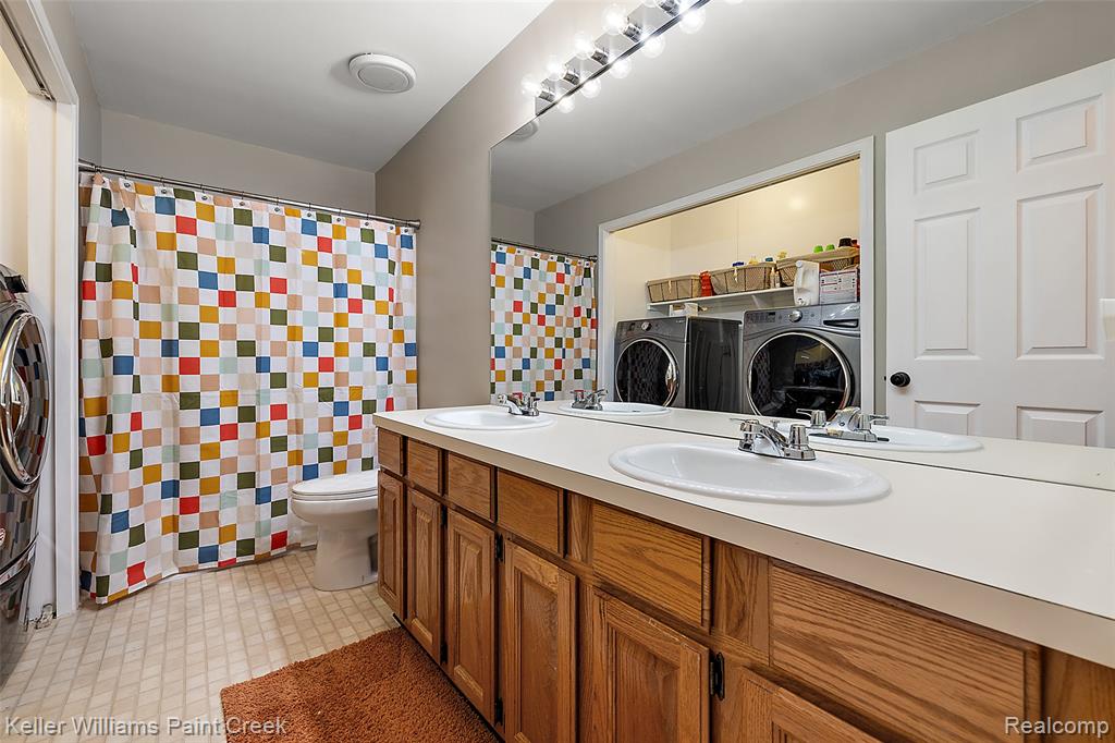 1568 Grandview Drive Rochester, MI 48306 - Photo 35 of 58