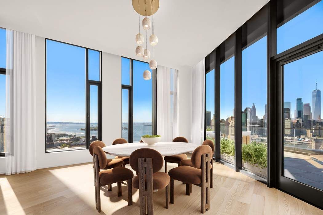 30 Front Street, Unit PHA Brooklyn, NY 11201 - Photo 5 of 37