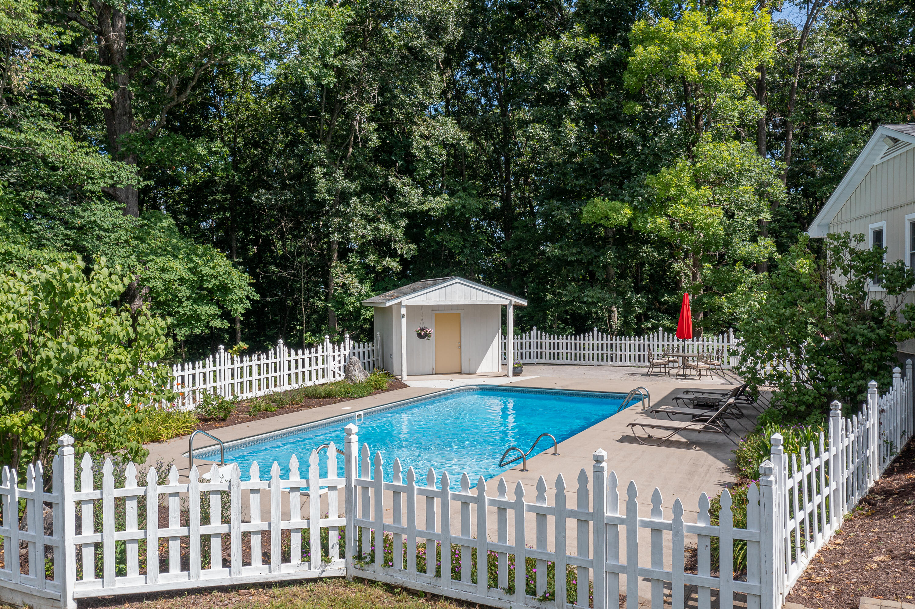386 Stevens Road Troutville, VA 24175 - Photo 36 of 36 Pool view