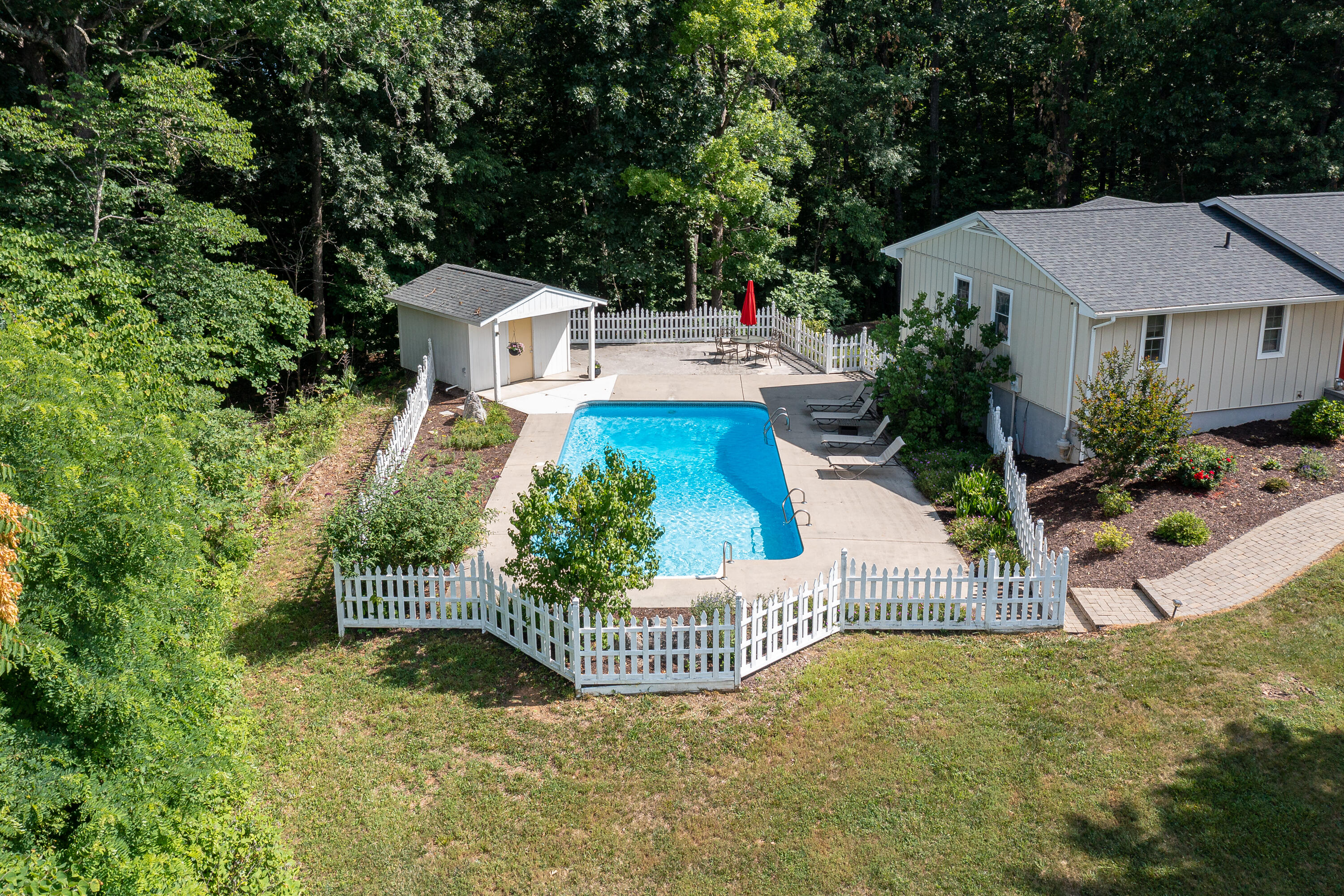 386 Stevens Road Troutville, VA 24175 - Photo 4 of 36 Prime Botetourt Location