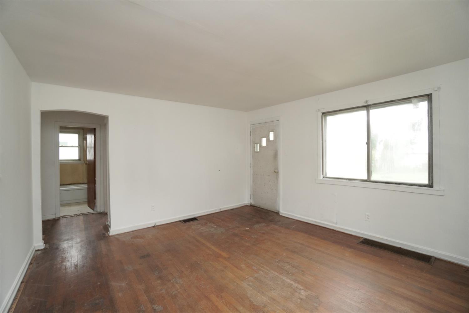 276 Franklin Road Waynesville, OH 45068 - Photo 5 of 33 Gallery Image 5