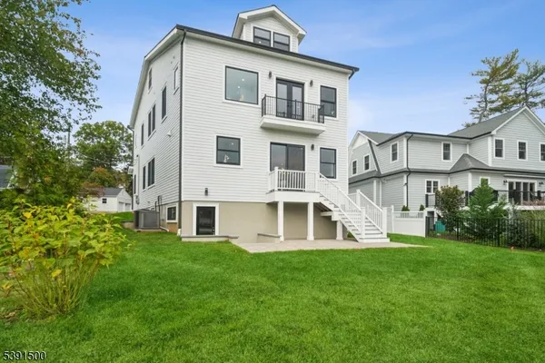 $11,000 | 15 Lake Road, Chatham, NJ 07928
