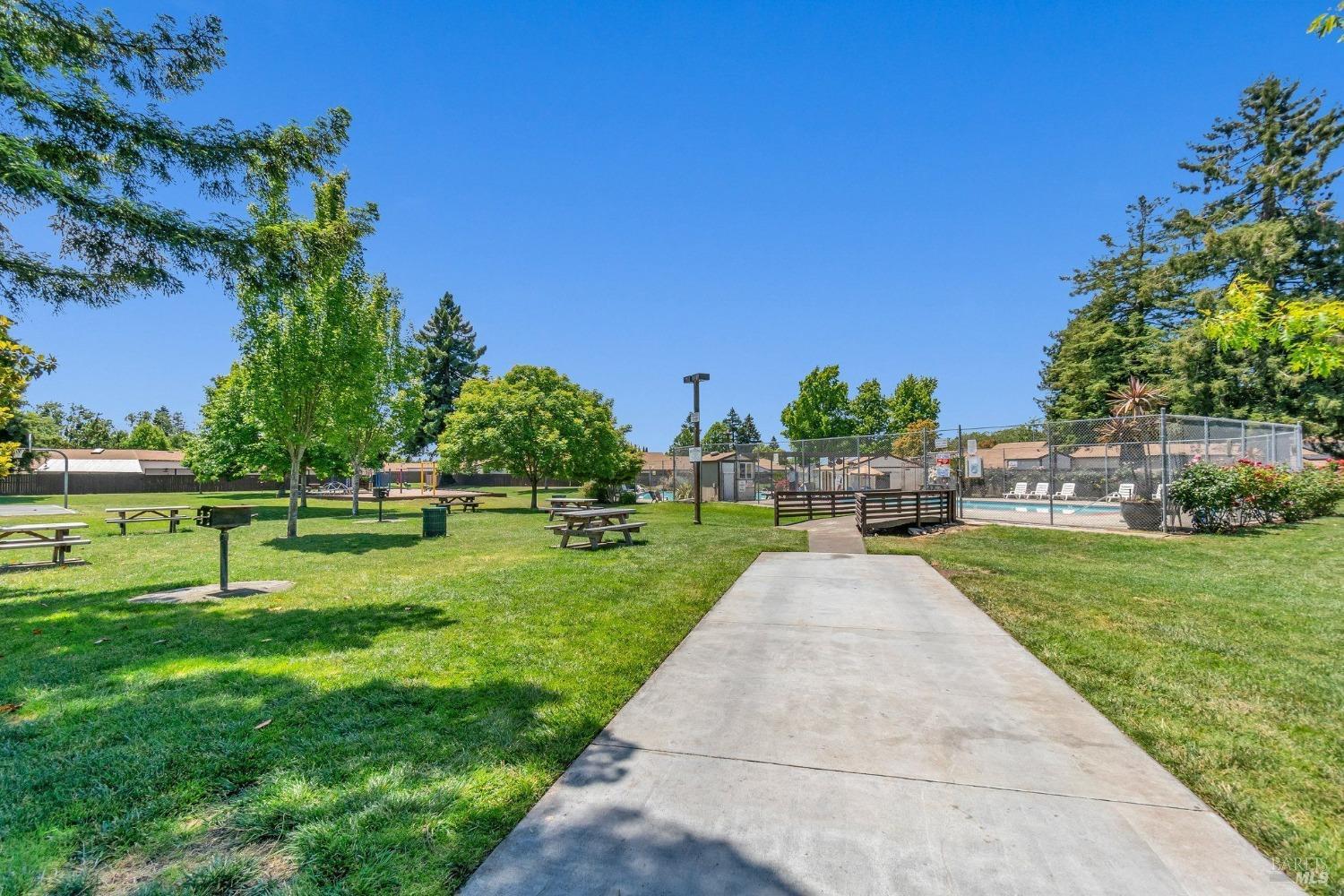 741 Agnew Place Santa Rosa, CA 95401 - Photo 44 of 45 Gallery Image 44