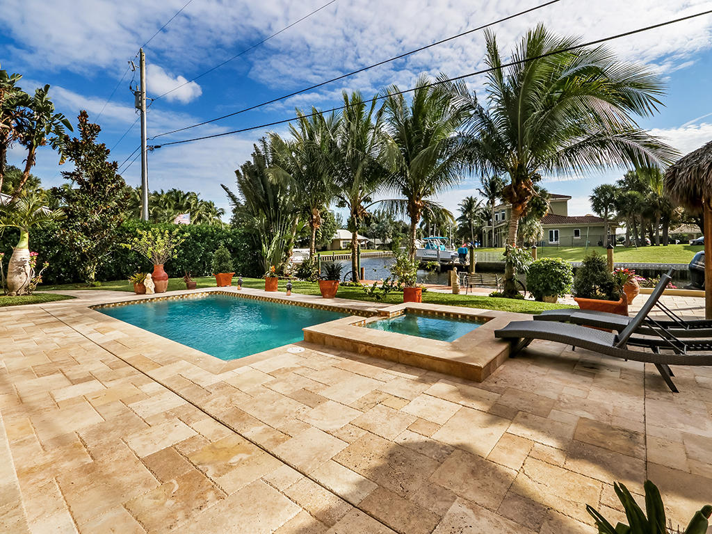2386 Inland Cove Road Palm Beach Gardens, FL 33410 - Photo 30 of 54 2386 Inland Cove - Pool