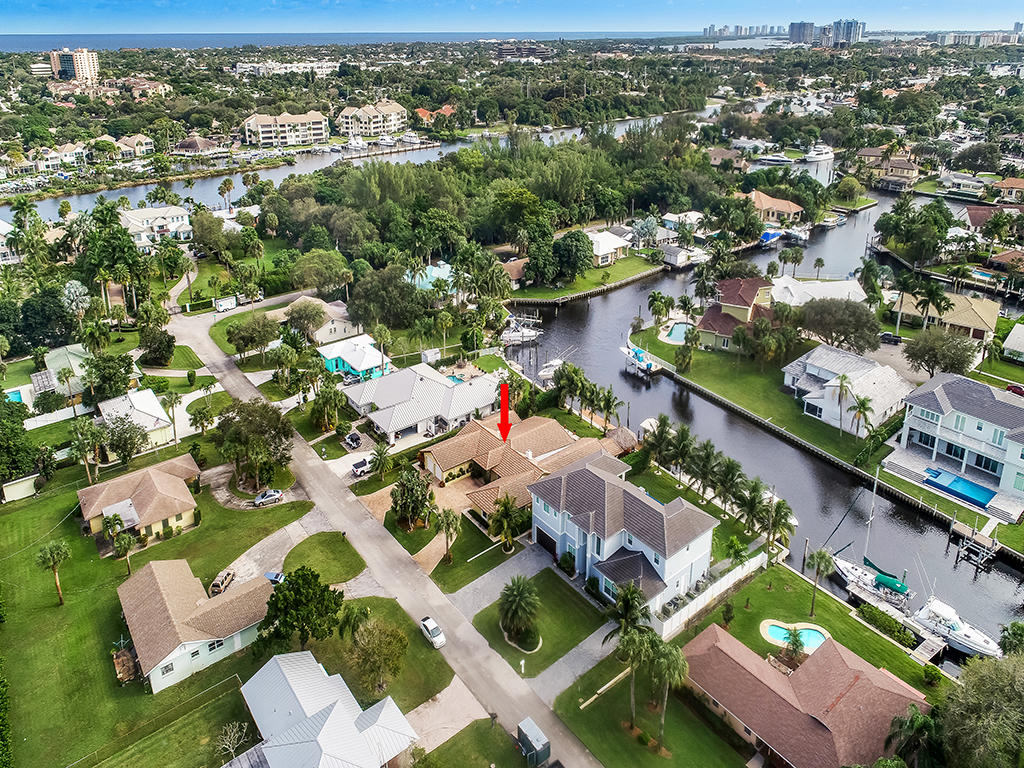2386 Inland Cove Road Palm Beach Gardens, FL 33410 - Photo 44 of 54 2386 Inland Cove - Aerial Front Right Lo