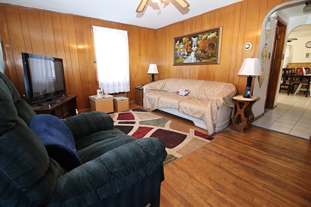 20 Lantern Road Revere, MA 02151 - Photo 12 of 29 Gallery Image 12