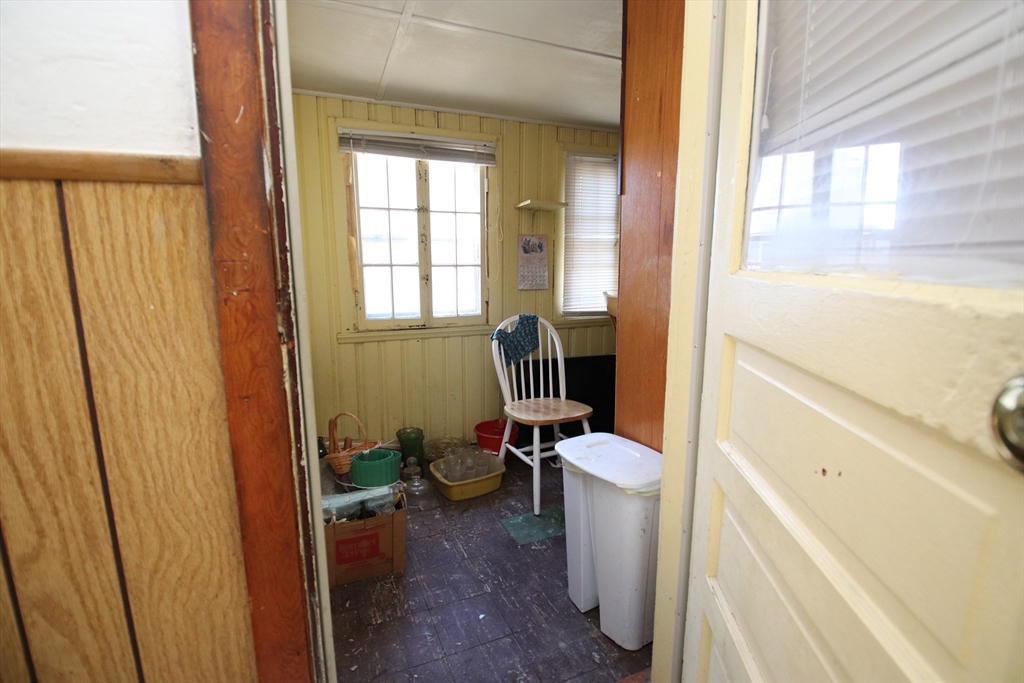 20 Lantern Road Revere, MA 02151 - Photo 8 of 29 Gallery Image 8