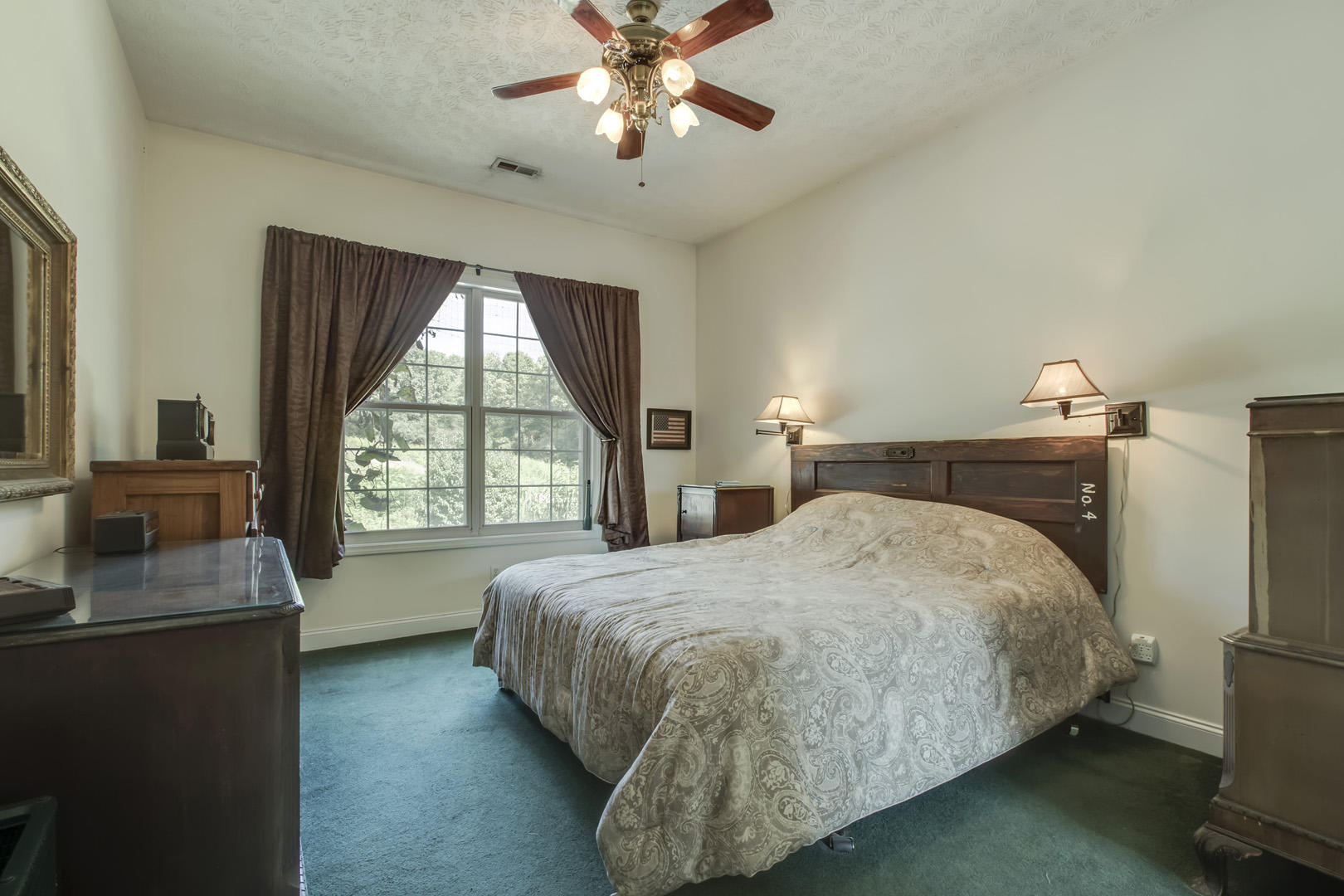 400 Satterfield Road Maynardville, TN 37807 - Photo 20 of 40 20_SatterfieldRoad_400_MasterBedroom01