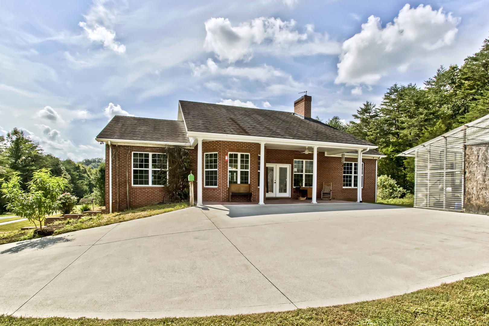 400 Satterfield Road Maynardville, TN 37807 - Photo 33 of 40 33_SatterfieldRoad_400_Back