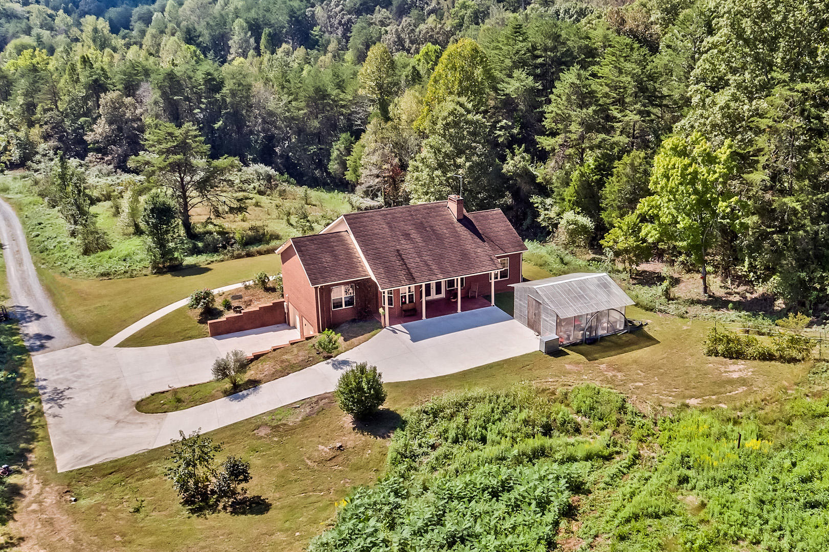 400 Satterfield Road Maynardville, TN 37807 - Photo 34 of 40 34_SatterfieldRoad_400_BackBirdseye