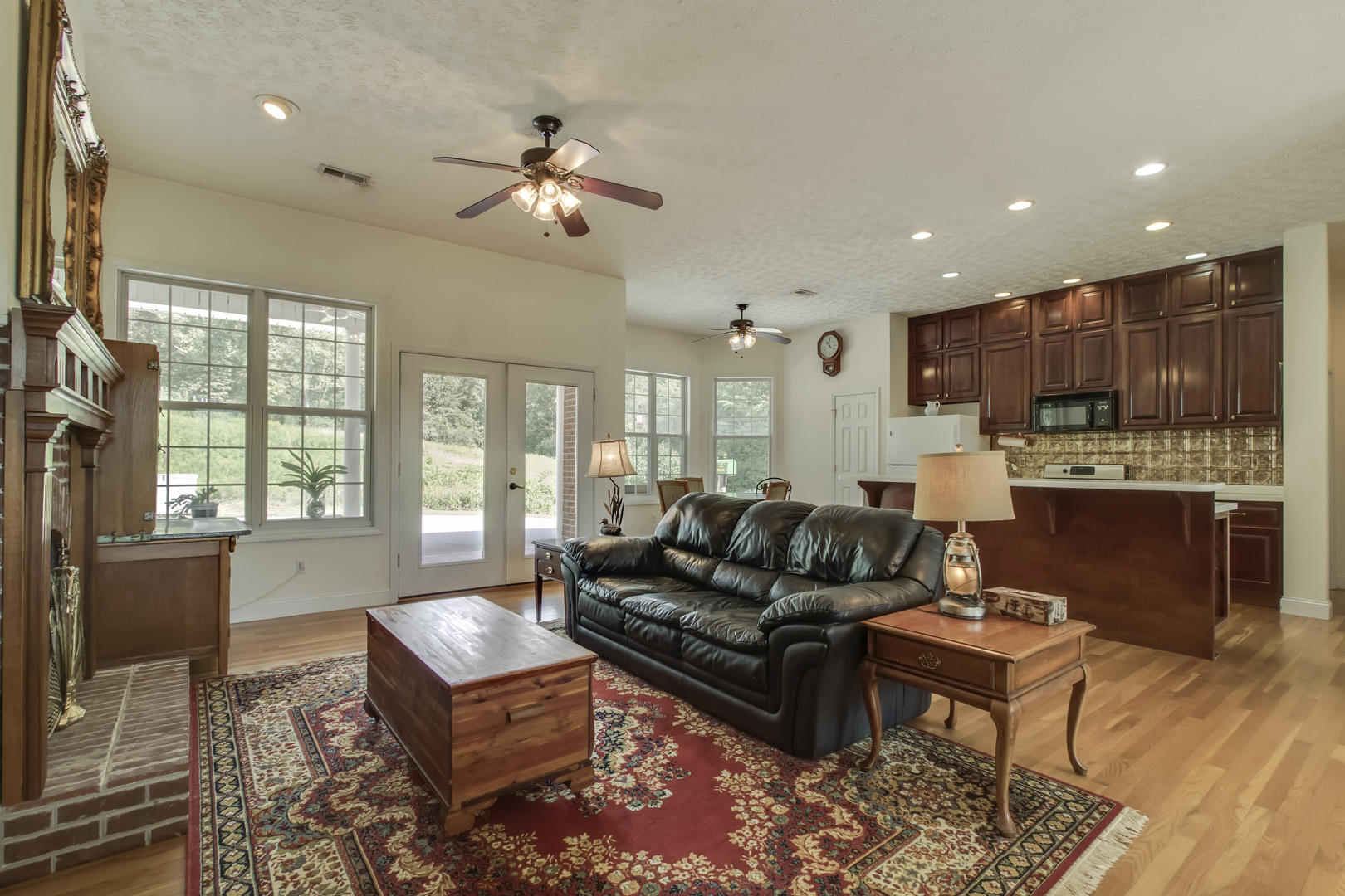 400 Satterfield Road Maynardville, TN 37807 - Photo 10 of 40 10_SatterfieldRoad_400_Living04