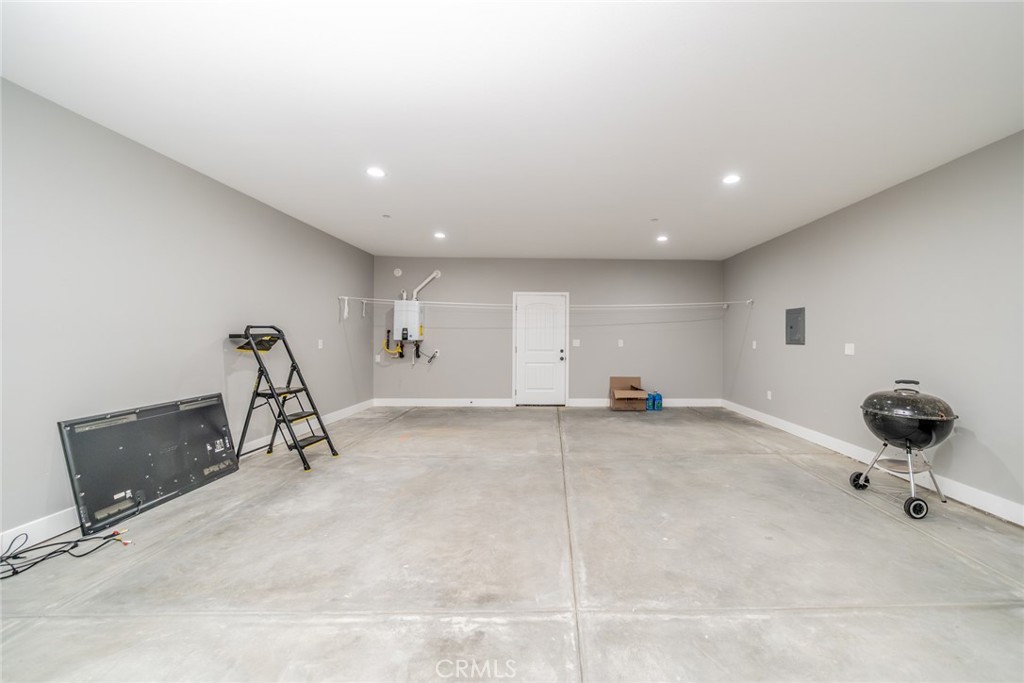 11515 Mariposa Road Hesperia, CA 92345 - Photo 27 of 33