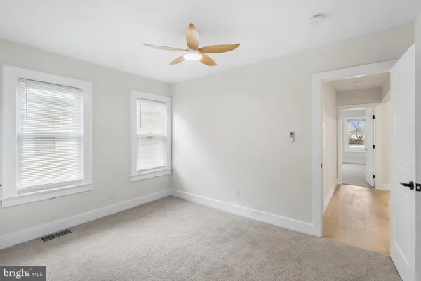 $449,000 | 16 Eden Avenue, Oaklyn, NJ 08107