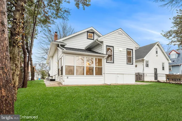 $449,000 | 16 Eden Avenue, Oaklyn, NJ 08107