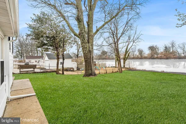 $449,000 | 16 Eden Avenue, Oaklyn, NJ 08107