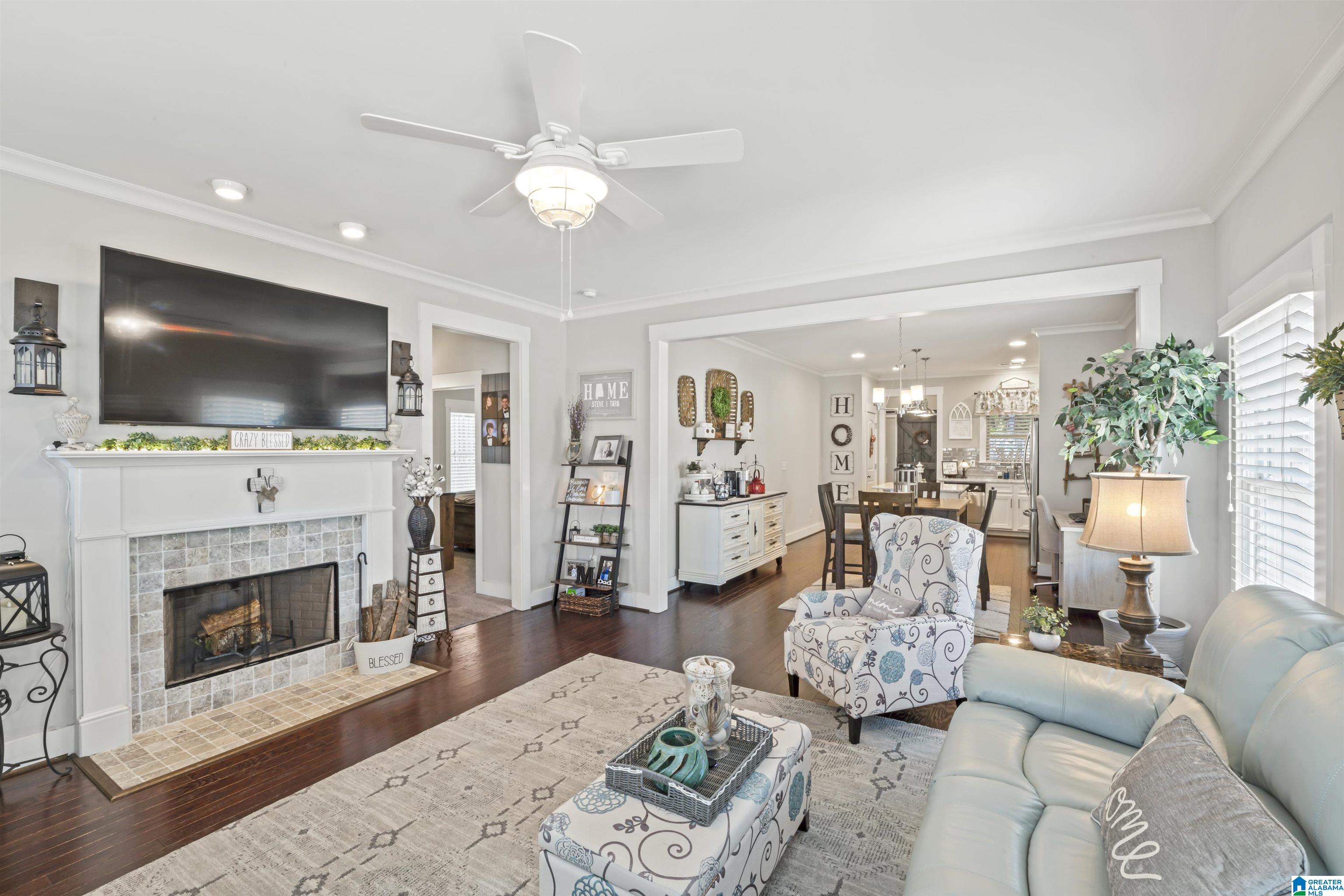 174 King Richards Way Calera, AL 35040 - Photo 3 of 48