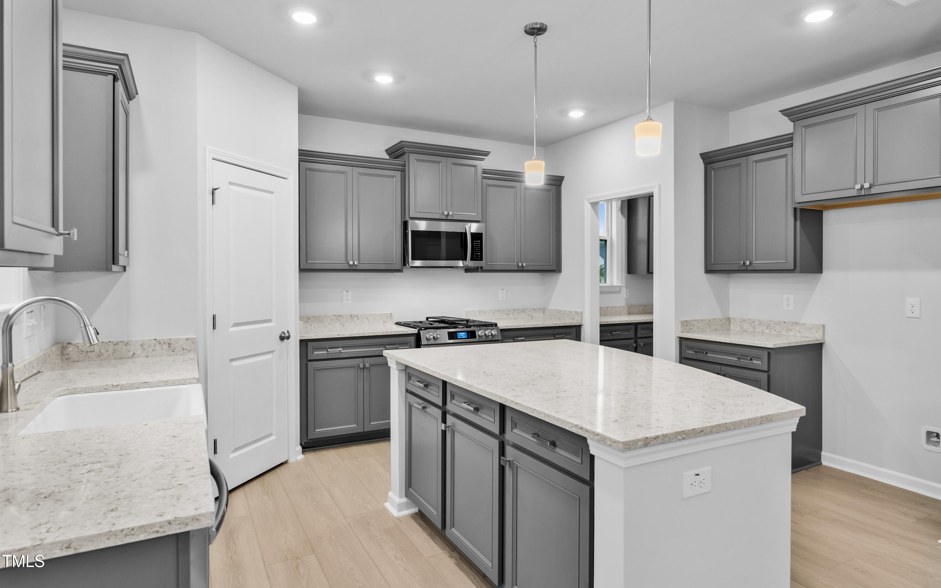 2750 Lacy Holt Road Graham, NC 27253 - Photo 12 of 44 Kitchen