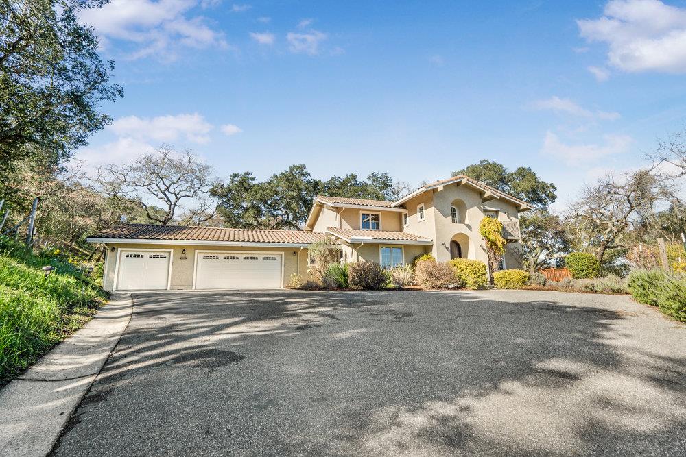 9160 Paseo Tranquillo Gilroy, CA 95020 - Photo 7 of 44 a view of a house with a street