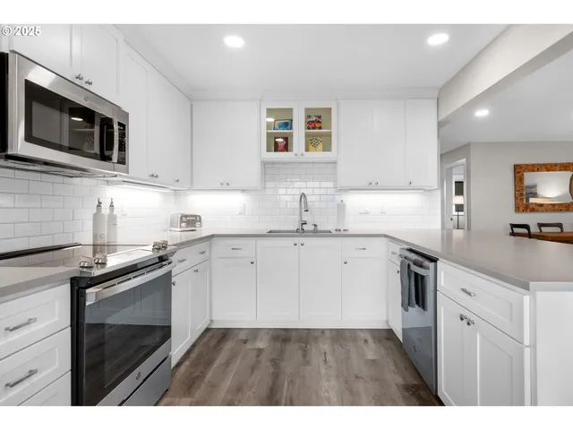 $519,000 | 856 Neacoxie Boulevard, Unit 324, Gearhart, OR 97138