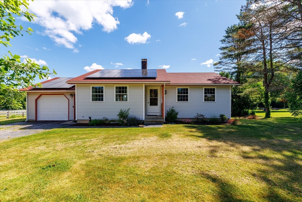 31 Dolan Road Millbury, MA 01527 - Photo 3 of 29