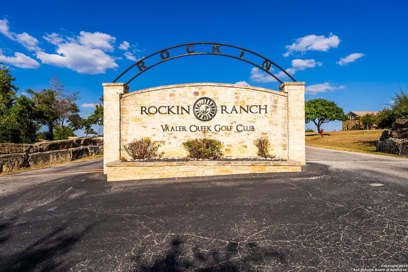 307 Lewis Todd Blanco, TX 78606 - Photo 2 of 38