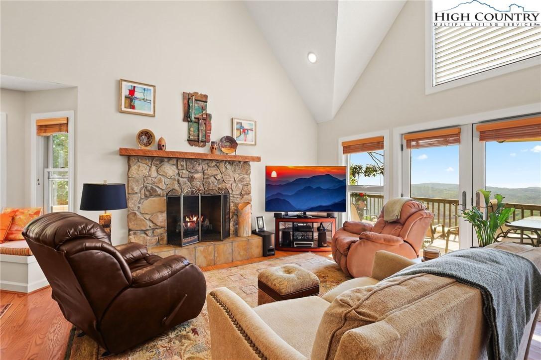 657 Golden Ridge Road Blowing Rock, NC 28605 - Photo 13 of 48 Gallery Image 13